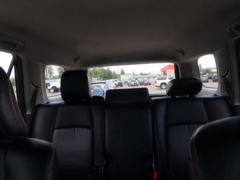 Used 2018 Toyota 4Runner TRD Off-Road Premium image 16