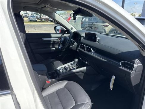 New 2025 MAZDA CX-5 AWD 2.5 S w/ Premium Plus Pkg image 11