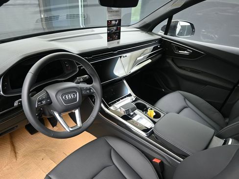 Used 2025 Audi Q7 3.0T Premium Plus w/ Premium Plus Package image 22