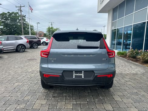 Used 2023 Volvo XC40 B5 Plus w/ Protection Package Premier AWD/4WD image 31