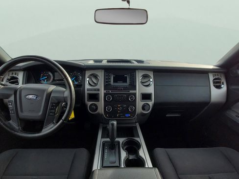 Used 2017 Ford Expedition EL XLT image 13