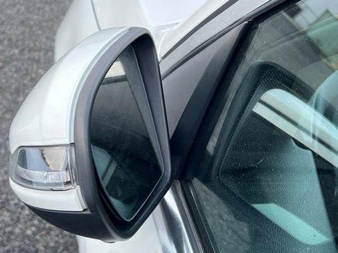 Used 2022 Mercedes-Benz GLC 300 4MATIC image 6