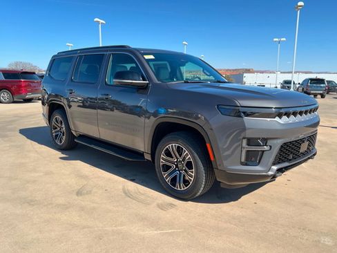 New 2026 Jeep Grand Wagoneer 4WD image 7