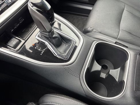 Used 2023 Subaru Outback Touring XT image 20