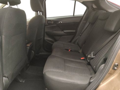 Used 2018 Mitsubishi Eclipse Cross LE image 18