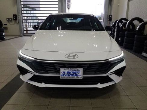 New 2026 Hyundai Elantra Sport image 19