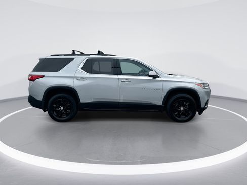 Used 2021 Chevrolet Traverse LT FWD image 10