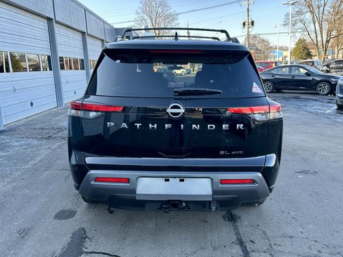 New 2026 Nissan Pathfinder SL w/ SL Premium Package image 5