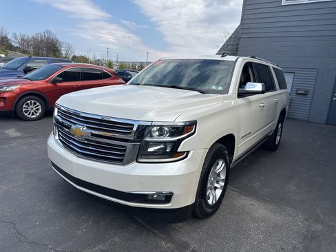 Used 2015 Chevrolet Suburban LTZ AWD/4WD image 3