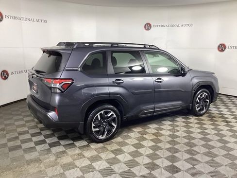 Certified 2025 Subaru Forester Limited image 4