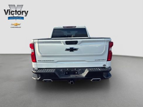 Used 2021 Chevrolet Silverado 1500 Custom Trail Boss AWD/4WD image 6