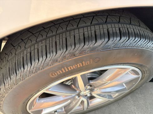 Used 2023 Acura RDX FWD w/ Technology Package image 12