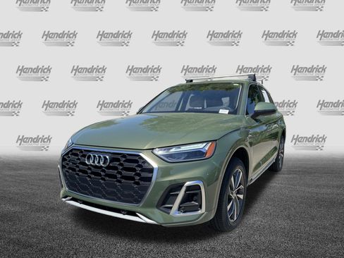 Certified 2023 Audi Q5 2.0T Premium w/ Convenience Package AWD/4WD image 5