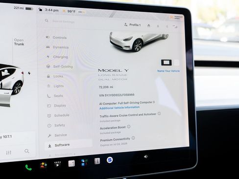 Used 2020 Tesla Model Y Long Range AWD/4WD image 32