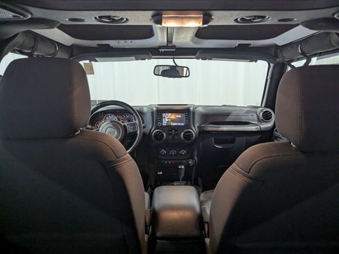 Used 2016 Jeep Wrangler Sport AWD/4WD image 11