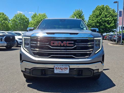 Used 2024 GMC Sierra 1500 SLT w/ SLT Premium Plus Package AWD/4WD image 2