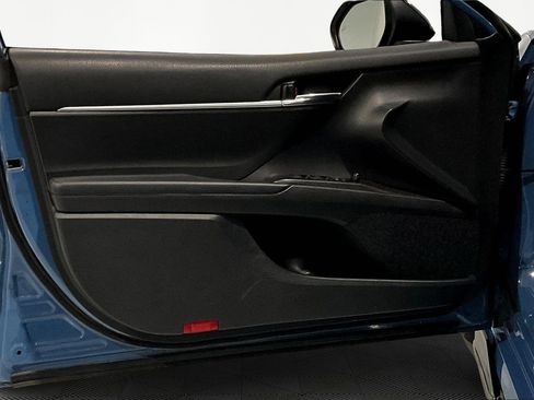 Used 2022 Toyota Camry TRD w/ TRD Package w/JBL Audio image 19