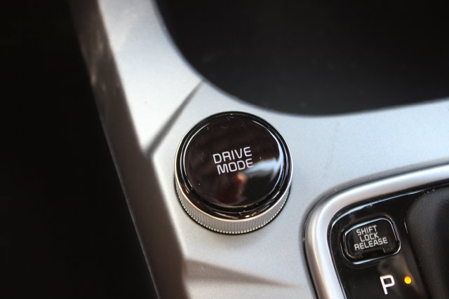 Certified 2025 Kia Seltos LX AWD/4WD image 9