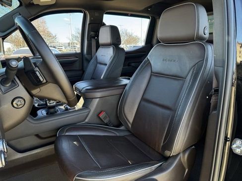 Used 2024 GMC Sierra 1500 Denali w/ Technology Package image 28