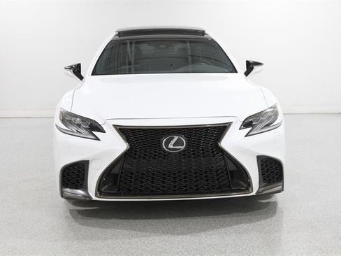 Used 2018 Lexus LS 500 F Sport w/ Accessory Package (Z2) image 2