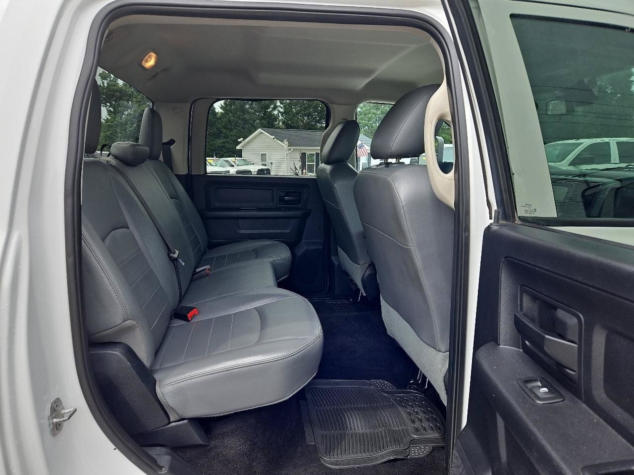 Used 2016 RAM 3500 Tradesman AWD/4WD image 29