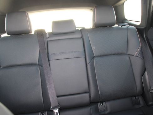 Used 2025 Toyota Crown Signia image 25