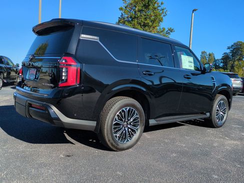 New 2026 Nissan Armada Platinum image 4