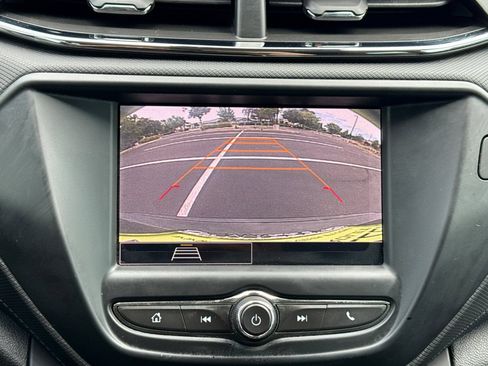 Used 2021 Chevrolet TrailBlazer LS FWD image 29