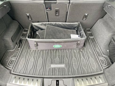 Certified 2024 Land Rover Range Rover Evoque Dynamic SE image 34