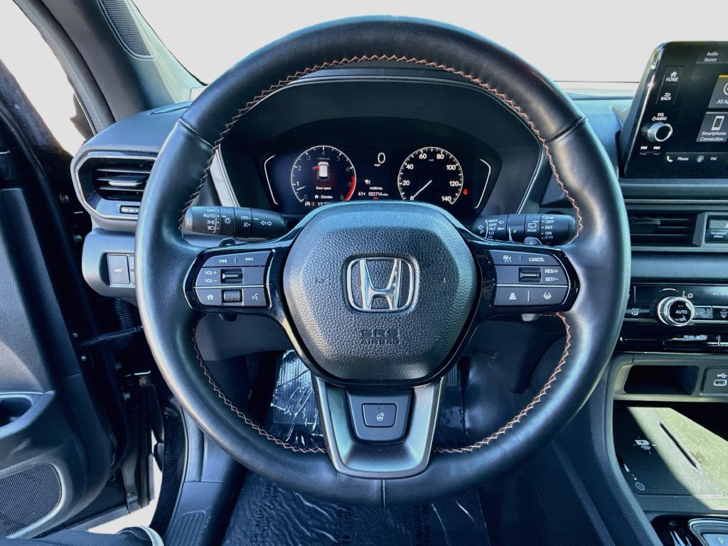 Used 2025 Honda Pilot TrailSport image 18
