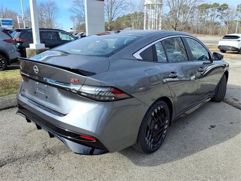 New 2026 Nissan Sentra SR image 3