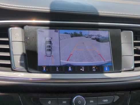 Used 2023 Buick Enclave Avenir w/ Avenir Technology Package FWD image 18