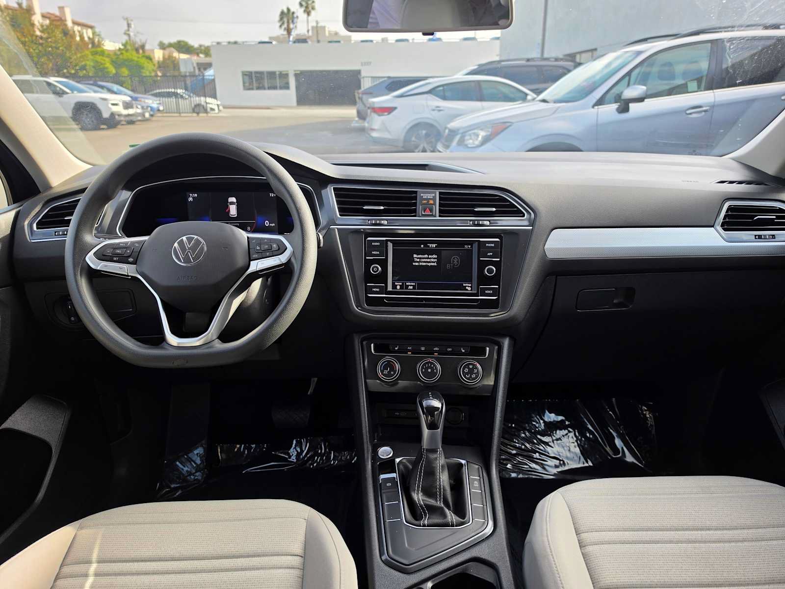 Used 2022 Volkswagen Tiguan S FWD image 20