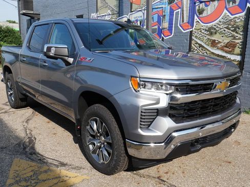 New 2026 Chevrolet Silverado 1500 LT w/ Z71 Off-Road Package AWD/4WD image 32