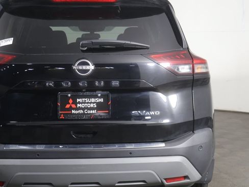Used 2023 Nissan Rogue SV AWD/4WD image 14