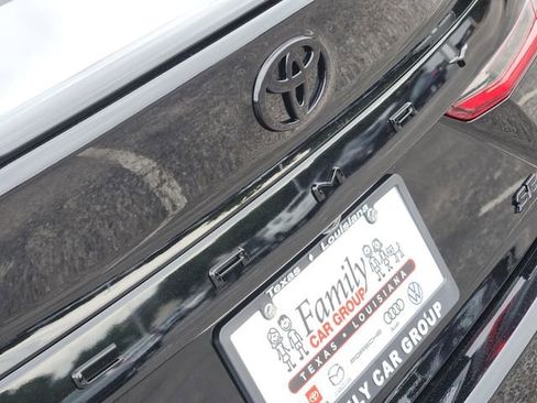 New 2026 Toyota Camry SE FWD image 9