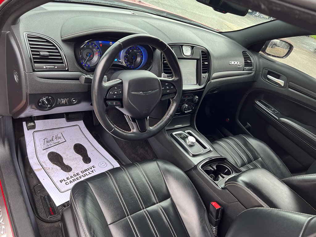 Used 2016 Chrysler 300 S AWD/4WD image 27