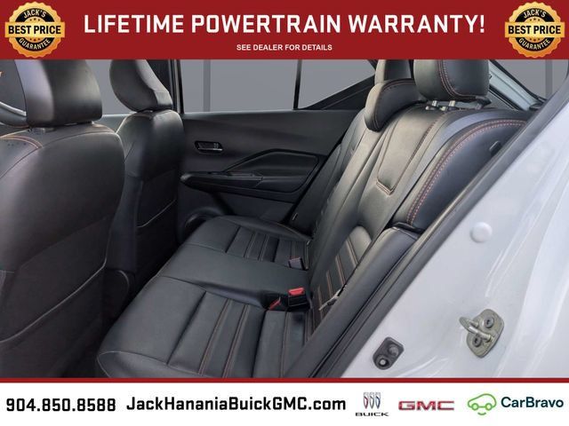 Used 2020 Nissan Kicks SR w/ SR Premium Package FWD image 14