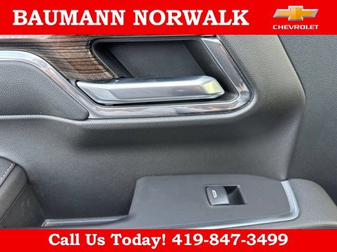 Used 2023 Chevrolet Silverado 1500 RST AWD/4WD image 38