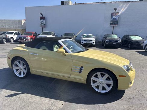 Used 2005 Chrysler Crossfire Limited image 11