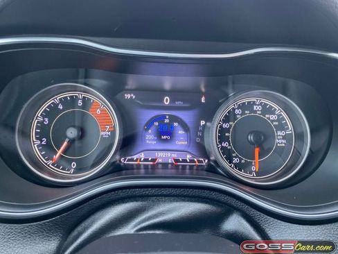 Used 2019 Jeep Cherokee High Altitude image 20