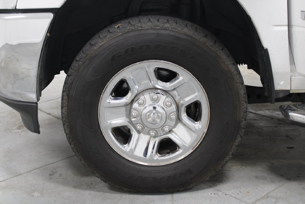 Used 2022 RAM 2500 Big Horn AWD/4WD image 53