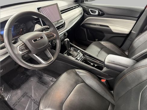 Used 2023 Jeep Compass Limited AWD/4WD image 9