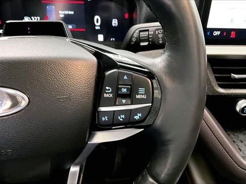 Used 2025 Ford Explorer Platinum w/ LUX Leather Package AWD/4WD image 25