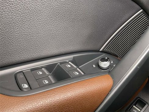 Used 2018 Audi Q5 Prestige image 37