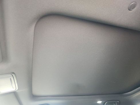 Used 2025 Honda Pilot Black Edition image 19
