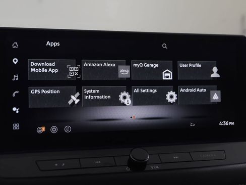 Used 2025 Nissan Rogue SL w/ Tech Package FWD image 36