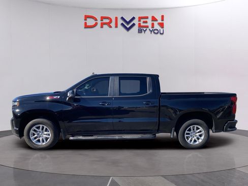 Used 2020 Chevrolet Silverado 1500 RST image 3