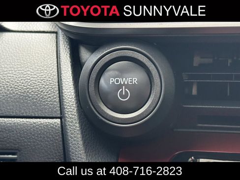 Used 2024 Toyota Prius Prime Premium FWD image 23
