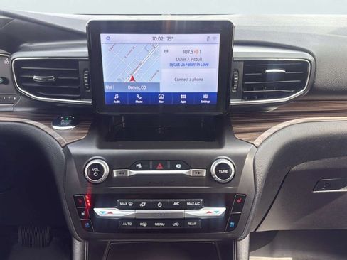 Used 2020 Ford Explorer Limited AWD/4WD image 11